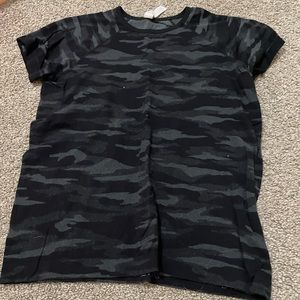 Black camo athleta girl XS shirt